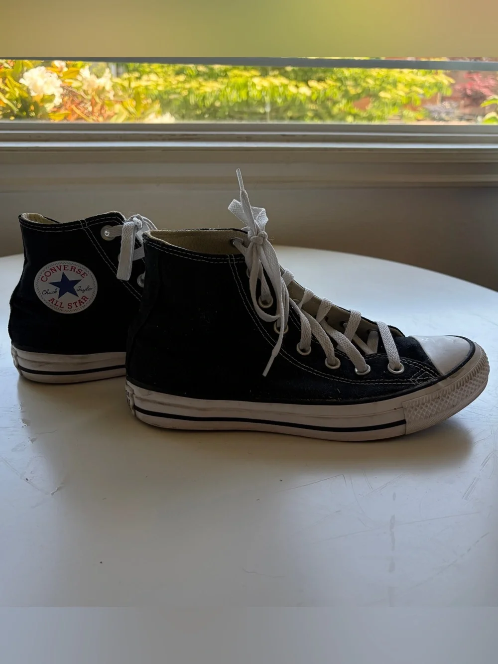 Converse Chuck Taylor All Star High Top Sneakers, women’s size 8/men’s size 6 - Picture 7 of 9